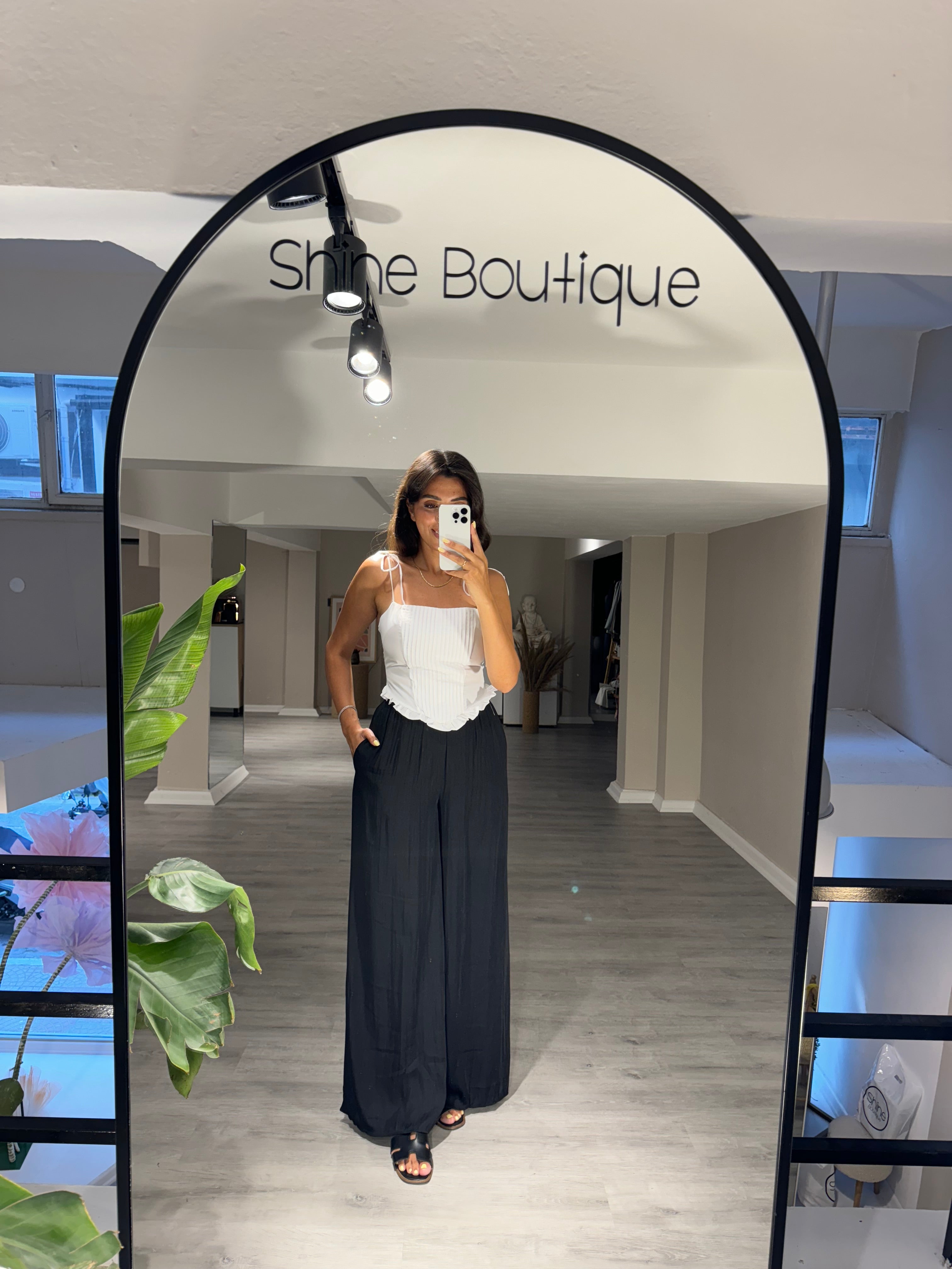 Omuz Askılı Bağlamalı Nevurlu Crop